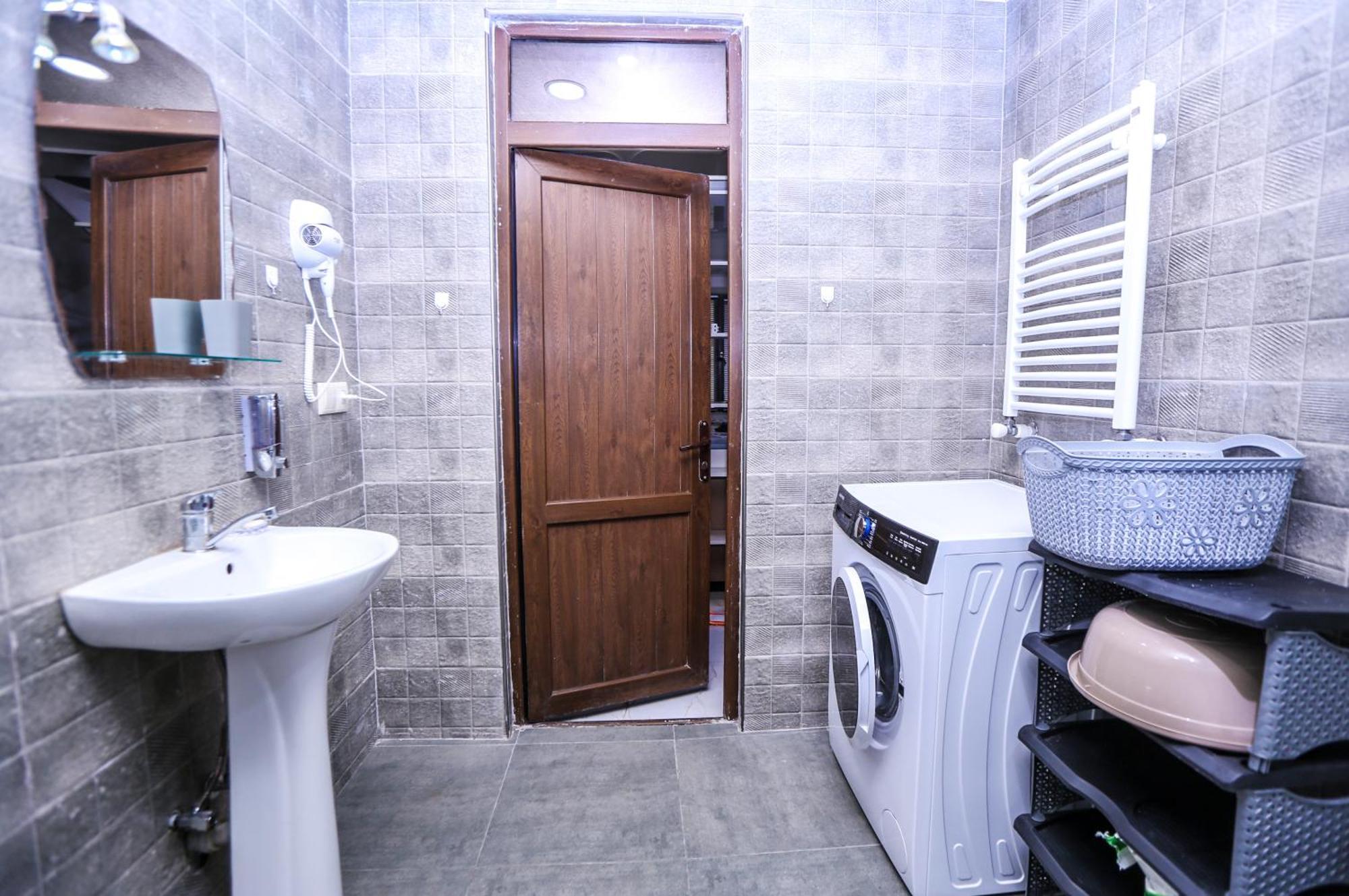Tbilisi Tower Apartment Eksteriør billede